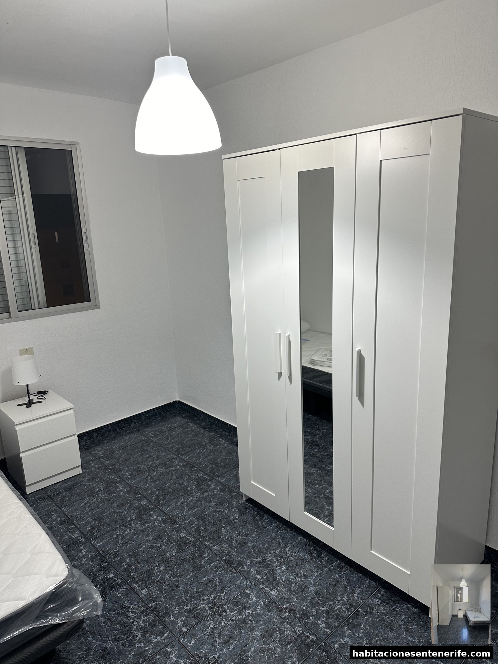 Habitación minimalista